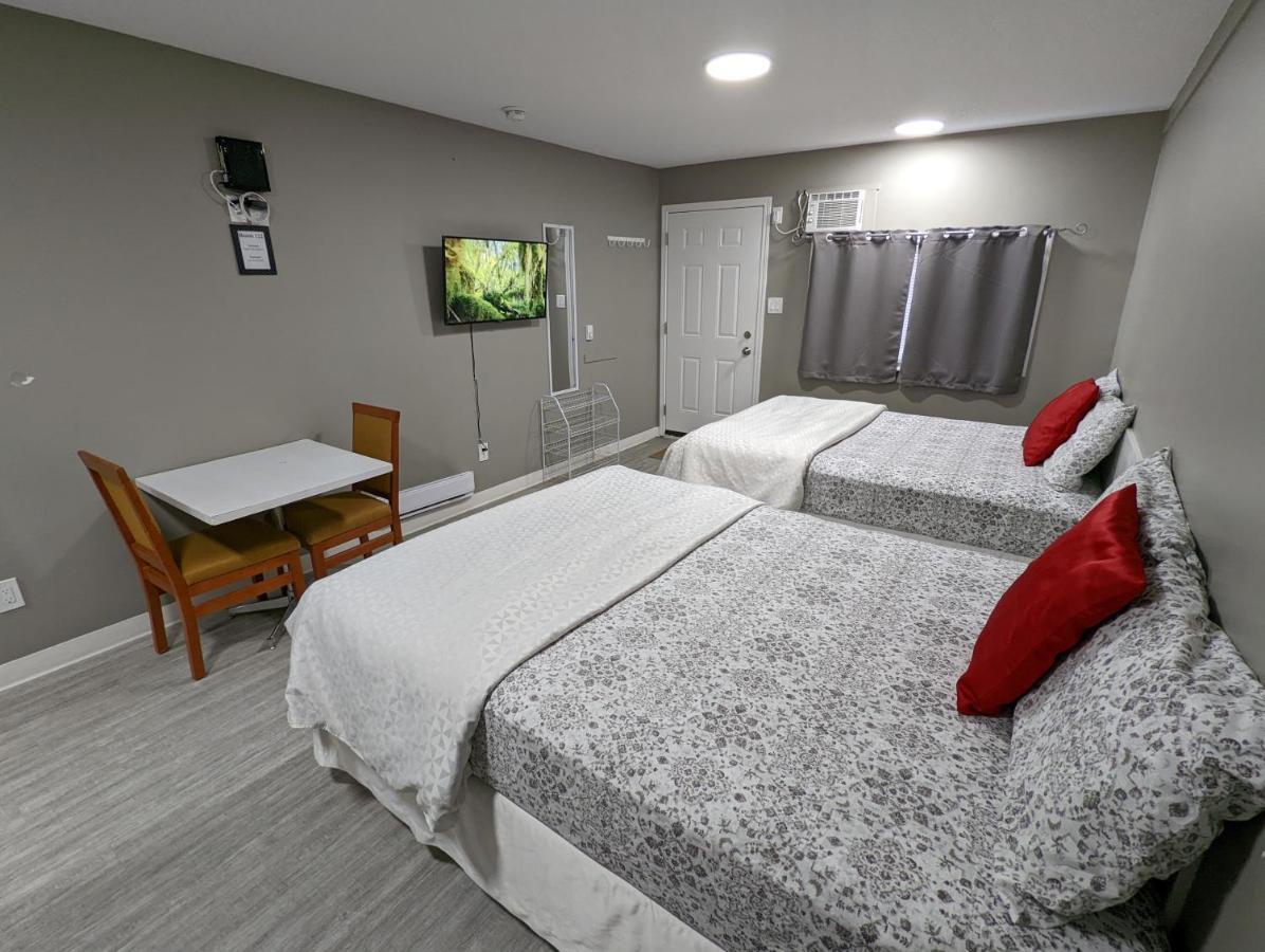 Riverside Motel Medicine Hat Eksteriør billede